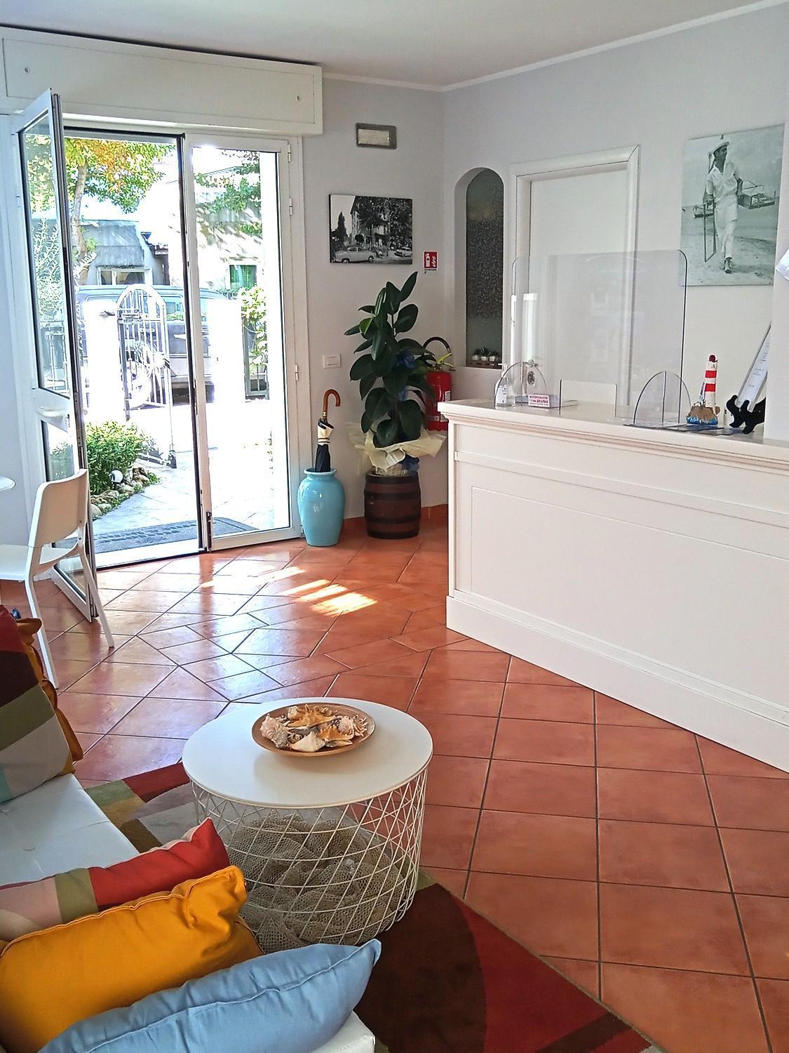 Residence Marlin Riccione Exterior foto